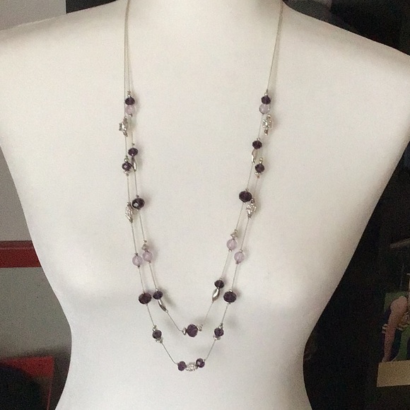 Jewelry - Long purple/silver necklace